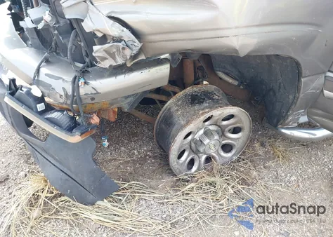 2006 Chevrolet Silverado K1500 from USA, damaged, VIN 2GCEK13T261210138